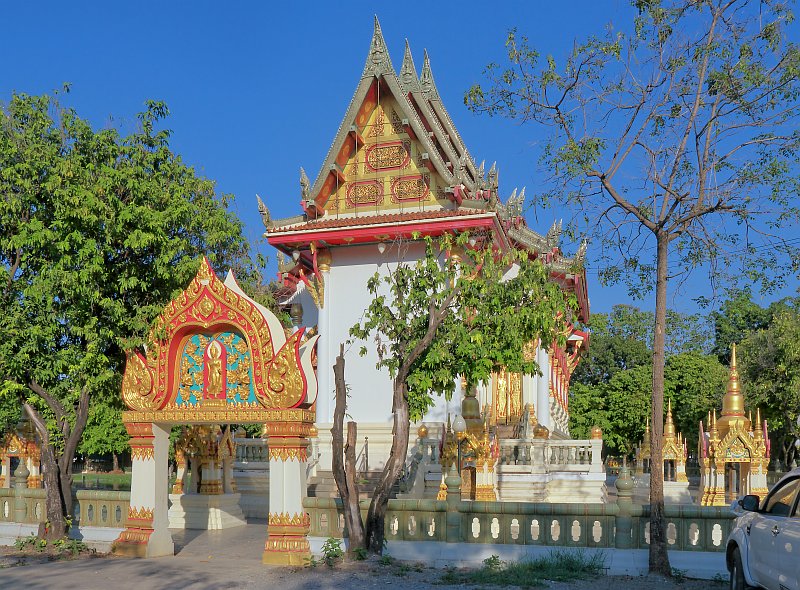 Sukhothai: Orchideenausstellung und historische Altstadt P1510086-092