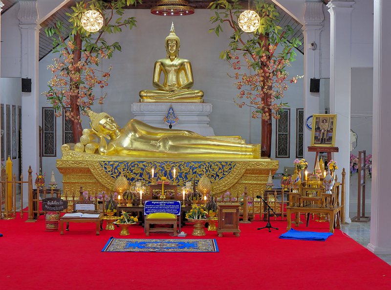 Sukhothai: Orchideenausstellung und historische Altstadt P1510365-371