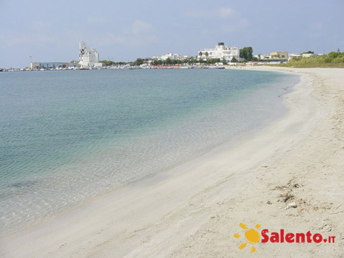 LE SPIAGGE PIU' BELLE DEL SALENTO - Pagina 7 Salento_8_torresangiovanni1