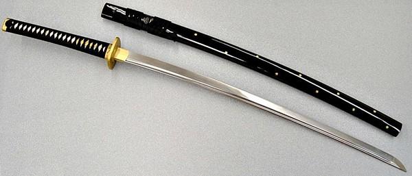 Hiei Barzod Japanese-swords-samurai-ryumon-black-sakura-folded-katana