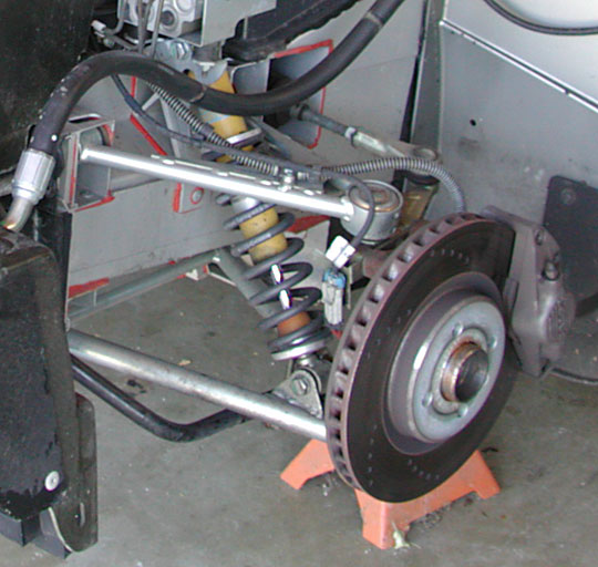 Géomètrie avant diffèrente Frontsuspension