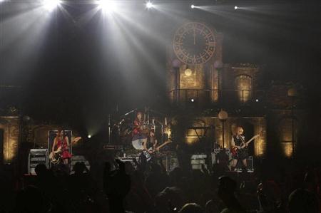 SCANDAL HALL TOUR 2012「Queens are trumps-Kirifuda wa Queen-」 - Page 2 Oth12112305030006-p3