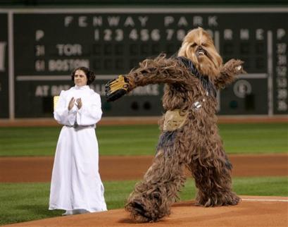 Oh, Agent 13, Independent George and pow... Chewbacca_pitch_red_sox