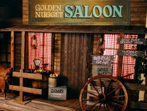 Кръчма "Golden Nugget" Western02