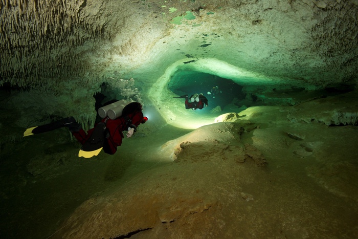 Divers Found The World's Largest Underwater Cave, And It's Full of Maya Secrets  835-mexico-sac-actun-cave-3