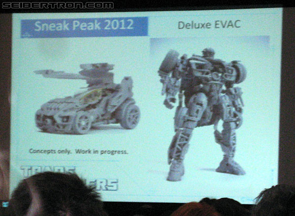 Jouets Transformers 2 - (Partie 2) | Jouets Transformers 3 - (Partie 2) - Page 8 R_sdcc-2011-hasbro-panel-064