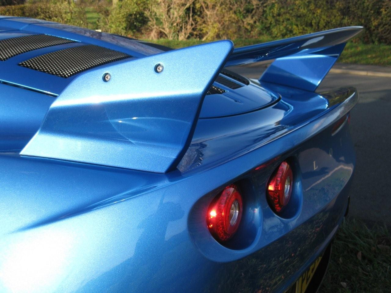 minigonne per S2 - Pagina 2 Exige_my2010_wing_006