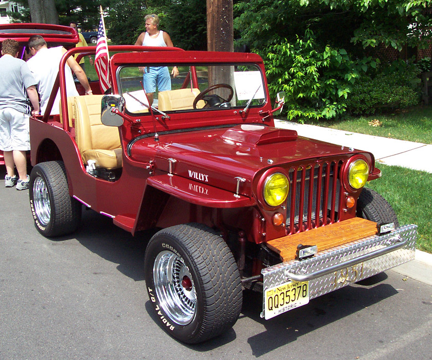 [Evoblend] Mitsubishi Evo8 - Page 3 1951-Jeep-Willys-custom-maroon