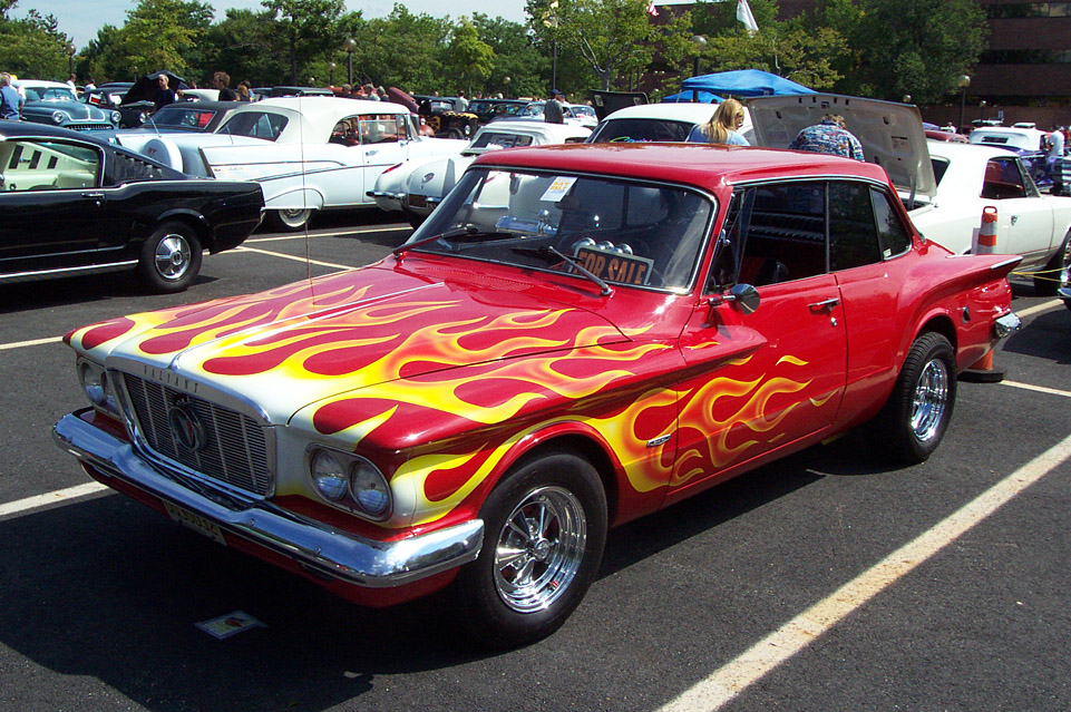 les ingénieurs 1962-Plymouth-Valiant-red-flames-le