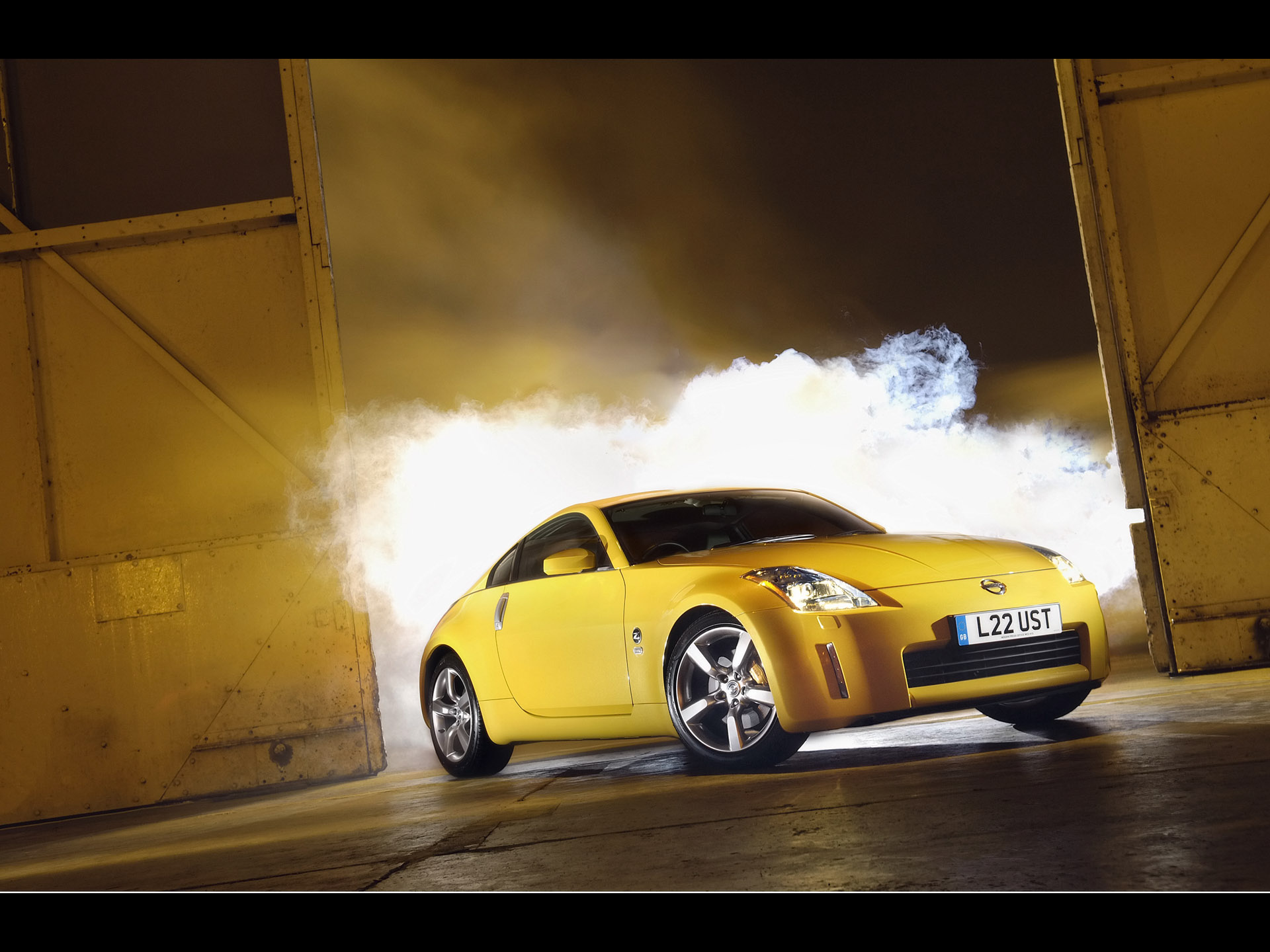 لعشاق اللون الأصفر ... 2005-350Z-GT4-sa-1920x1440