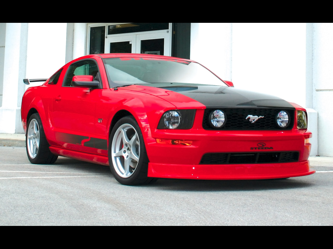 موضوع المليون رد 2005-Ford-Musang-GT-Steeda-Autosports-red-FA-1280x960