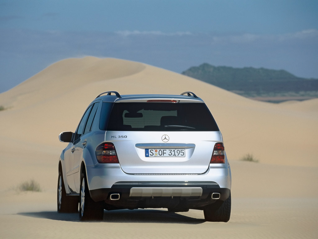 أكبر موسوعة صور السيارات المميزة 2005-Mercedes-Benz-M-Class-R-Desert-1024x768