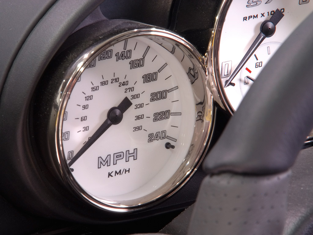 أكبر موسوعة صور السيارات المميزة 2005-Saleen-S7-Speedometer-1024x768