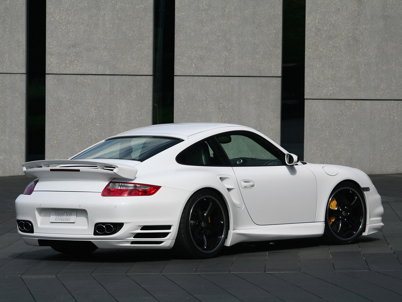 Post officiel des 996&997TT/GT2/CAB [Mettre vos photos I 2007-TechArt-Porsche-911-997-Turbo-Rear-And-Side-1280x960