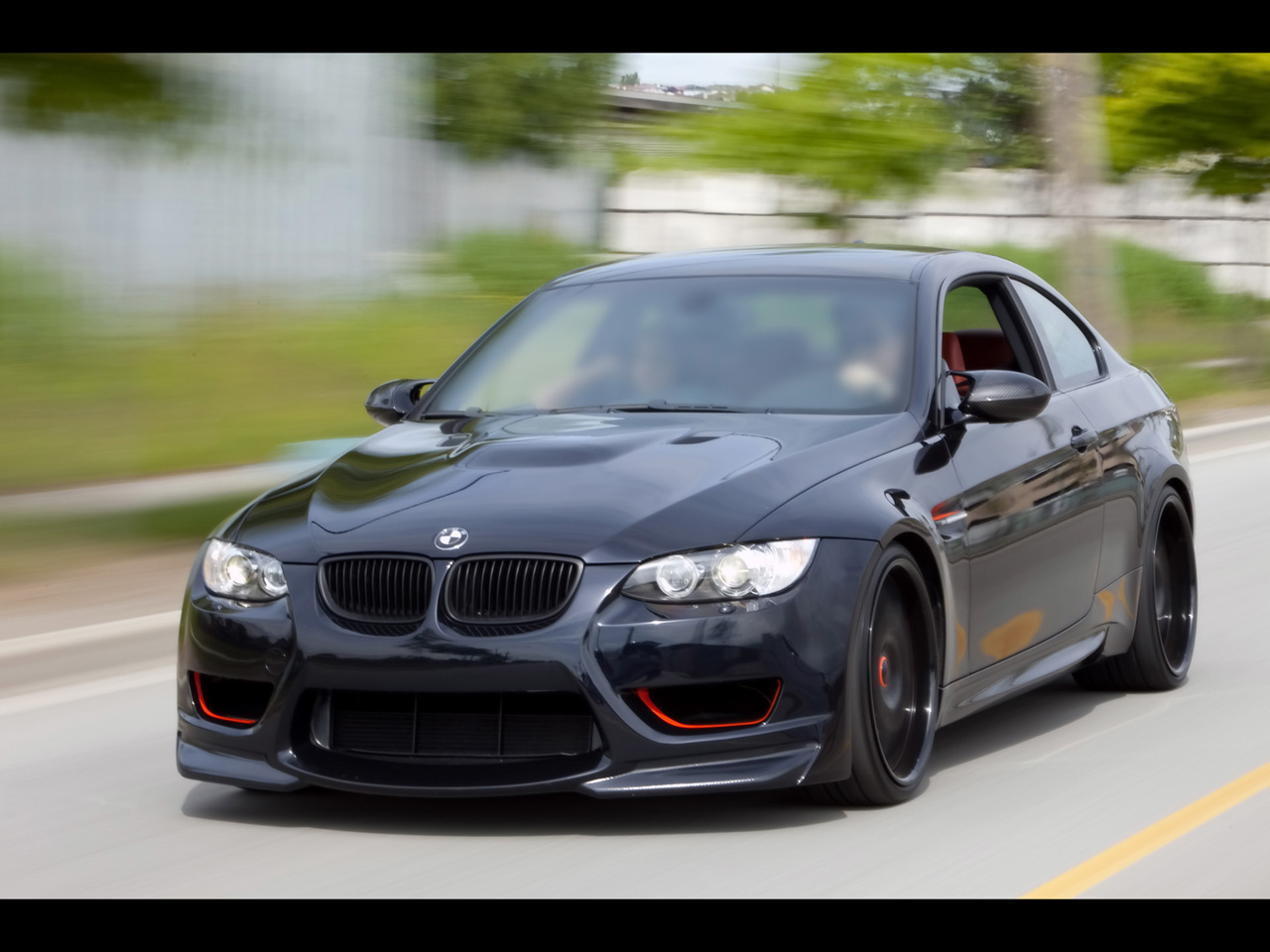 Les BMW du Net [Californian/German/British Look inside] - Page 12 2009-BMW-E92-M3-Darth-Maul-by-MW-Design-Technik-Front-Angle-Speed-1280x960