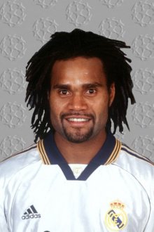 JUGADORES DE FUMBOL Y SUS NOVIAS. Karembeu