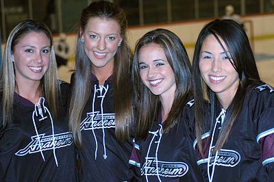 Ice girls - Page 2 Anaheim_icegirls