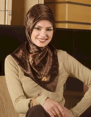 أهلا بكم وأزياء العيد Latest-Hijab-Fashion-Scarfs