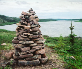 Menhirs... - Page 2 Cairn