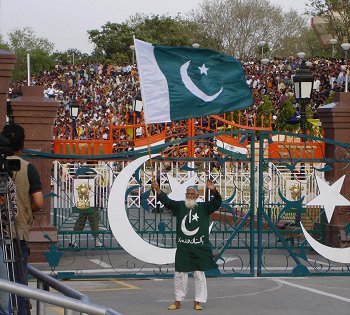 الإحتفال بيوم باكستان.. AhmadiPakistan