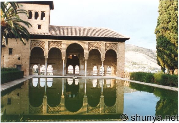  السياحة في اسبانيا Alhambra-annexe