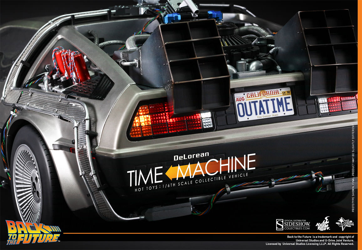 [Hot Toys] DeLorean Sixth Scale Figure  902262-delorean-011