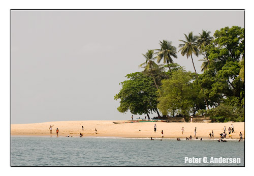 سيراليون......0000 Postcard300_Lakka_Beach_