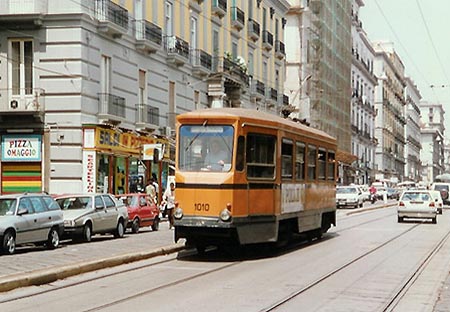 c'est quand qu'on arrive  3000? Tram-1010-01-1st