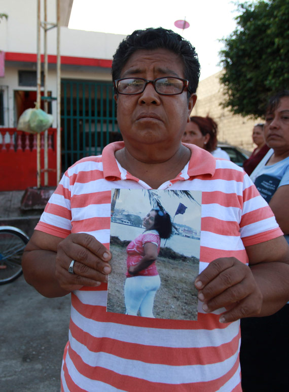 Aparece fosa clandestina en Cosamaloapan; van once cadáveres Tragedia-veracruz-1