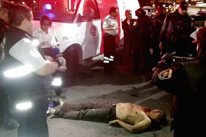 Presunto secuestrador muere luego de ser detenido por policías y marinos en Tlalnepantla, Edomex Delincuente_Muerto_Tlalnepantla_1