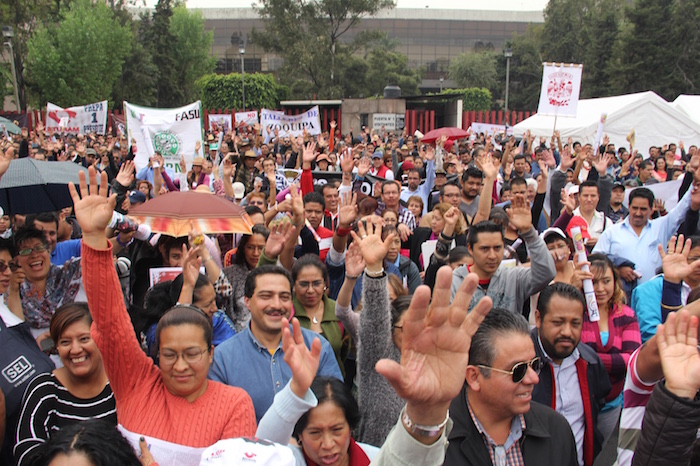 MEXICO: SINDICATOS, CÓMPLICES EN LA RUINA DE DERECHOS LABORALES PENSIONISSSTE1