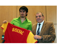 Transferts Officiels - Page 2 Bisevac1