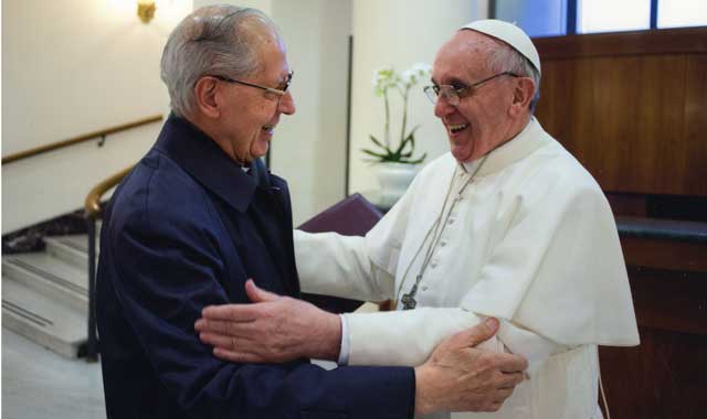 papa - Conversación con The Unhived Mind sobre el nuevo Papa, el Jesuita Bergoglio/Francisco Bergoglio-nicolas-05