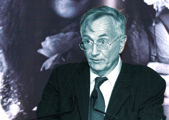 Seymour Hersh Slams Establishment Media: "I Am Not Backing Off Anything I Said" 150513_SyHershFoul.jpg.CROP.promo-mediumlarge