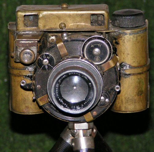 handgun adapteur! Steampunk-camera-thumb-450x443-30308