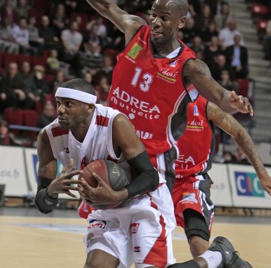 [ProA - J26] ÉLAN Chalon bat SLUC Nancy, 79-84 (37-45) - Page 3 Photo-SLUC-Chalon-560x553