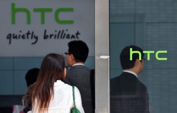 HTC lanzaría un tablet Windows 8 este año Htc-sign-620x397