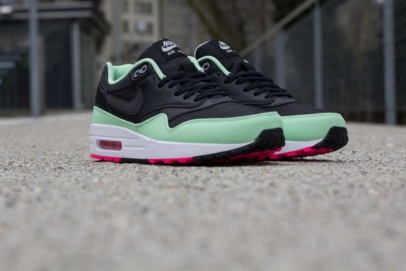 shoe thread Now-available-nike-air-max-1-fb-pack-2