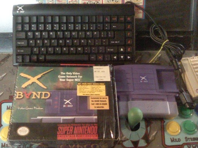 O Online nos Consoles Antigos [ NesQ-, Snes , Mega , Saturn e N64 ] X-band_with_keyboard