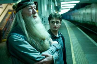 Yeni Resimler! Normal_harry_dumbledore_potterish