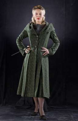 Yeni Resimler! Normal_malfoy_costume_test_potterish