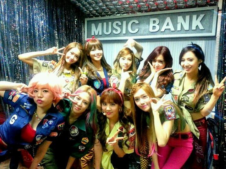 صور snsd 2013 hd A_v3q8_CYAAhg_6