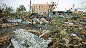 Canadá: Tornado  potente  mata a hombre en Goderich, Ontario Si_ont_weather_watch_300