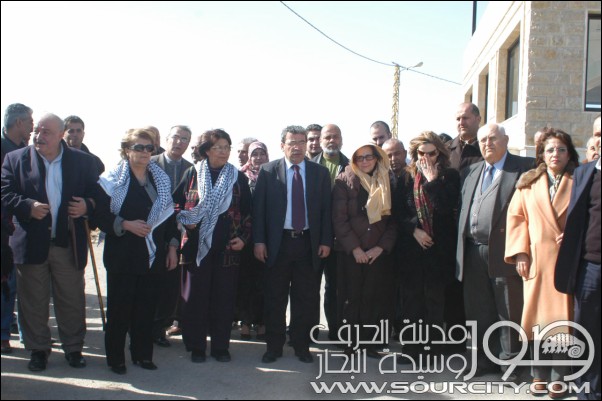 المناضلة الجزائرية جميلة بو حيرد زارت الجنوب والتقت السيدة بري 26-01-2009-07