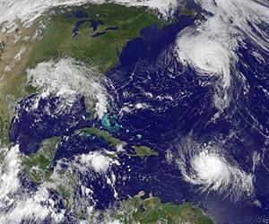 Nuevo huracan en las costas de mexico  Danielle-hurricane-earl-aug10-afp-lg