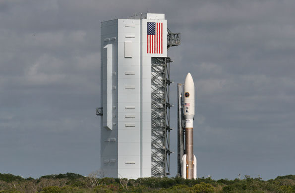 Atlas V 531 (AEHF-2) - 4.5.2012 01