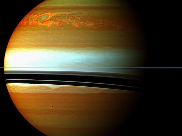 GRAN TORMENTA EN SATURNO Storm_tail_false