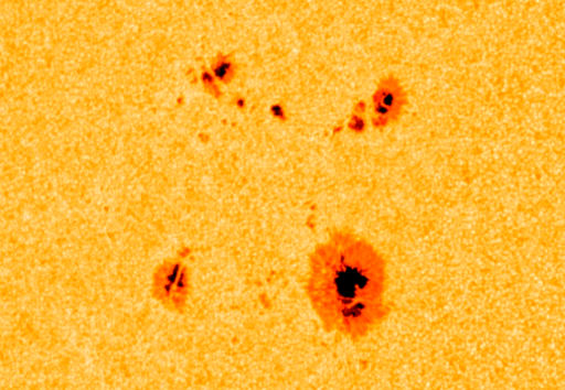  #Space Weather Forecasts - SEGUIMIENTO del ESTADO del #SOL , la #MAGNETOSFERA , SUCESOS ASTRONÓMICOS . - Página 14 Rectangle_strip