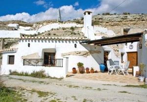 Cavehouse for sale in Galera 95.000 euro Thumb_417_3658