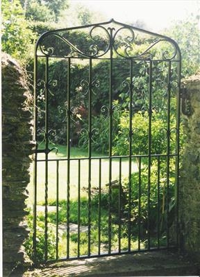 Moonfire and Toube's Home Spencer-Field-Larcombe-Wrought-Iron-Gate-Belford-Mill-Harberton-Sculpture-1822338